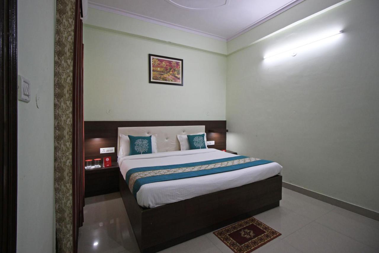 Oyo 5424 Pushpanjali Residency Hotel Dehradun Exterior photo